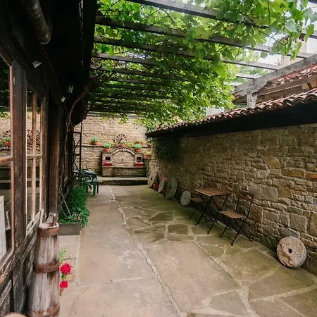 Kodjamanova House 3* Jeravna
